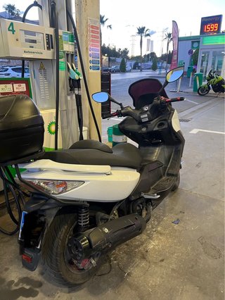 Maxi Scooter Kymco Xciting 500 ABS Blanca
