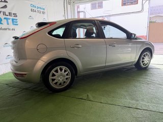 Ford Focus 2011