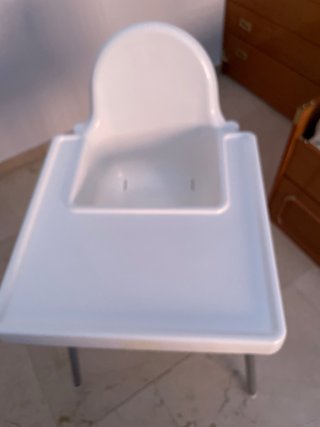 Trona de bebé Ikea blanca