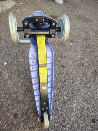 Monopattino Frozen 3 ruote