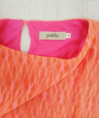 Vestido flúor de Poete