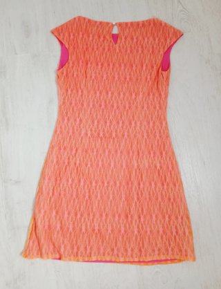 Vestido flúor de Poete