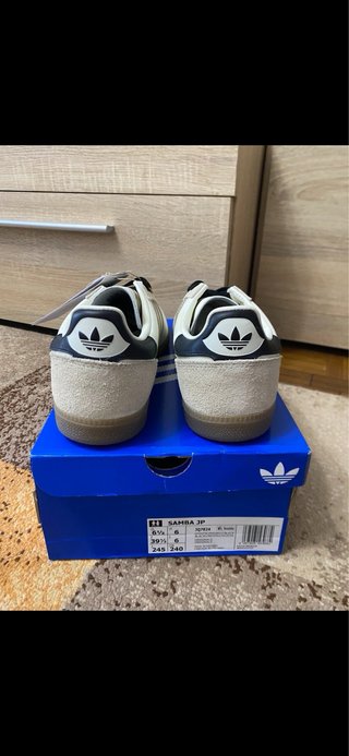 Zapatillas Adidas Samba JP T-39,5  Beige/Negro