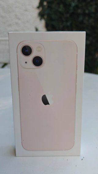 iPhone 13 Rosa En Muy Buen Estado