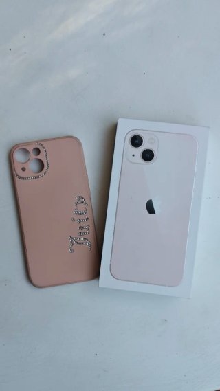 iPhone 13 Rosa En Muy Buen Estado