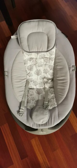 Mecedora Kinderkraft Gris ***No funciona***