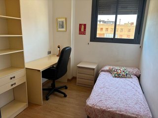 Piso en alquiler en Teatinos en Málaga