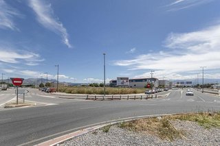 Solar en venta en Barrio de Zaidín en Granada