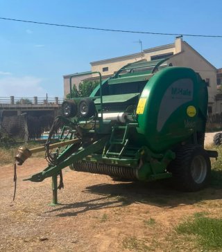 McHale V660 Rotoempacadora