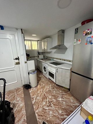 Piso en venta en Girón - Las Delicias - Tabacalera en Málaga