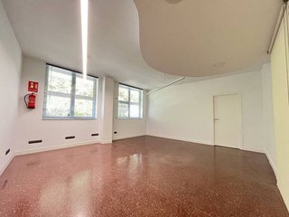Oficina en alquiler en Les Corts en Barcelona