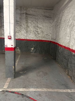 Garaje en alquiler en Vila de Gràcia en Barcelona