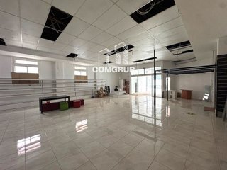 Local comercial en alquiler en Centre en Rubí