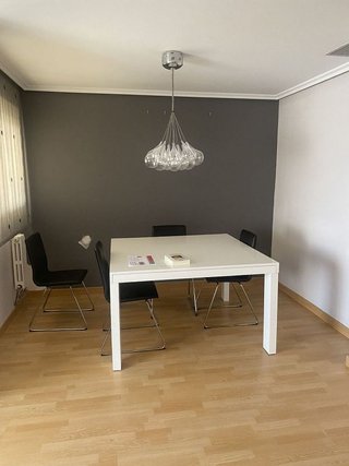 Piso en alquiler en Romareda en Zaragoza