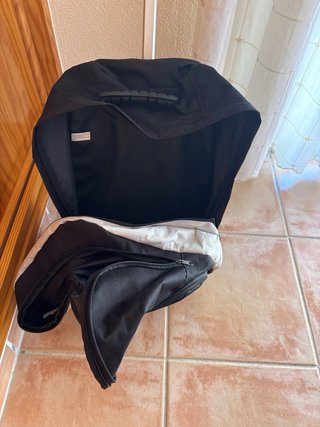 Mochila El Corte Inglés Viajes Negra y Blanca
