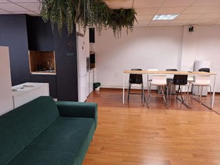 Oficina en alquiler en La Bordeta en Barcelona