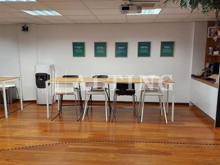 Oficina en alquiler en La Bordeta en Barcelona