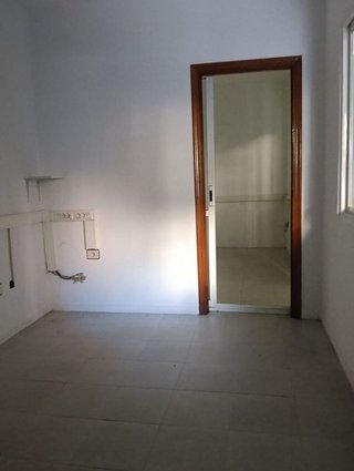 Local comercial en alquiler en La Seca - Los Salgueriños en Pontevedra