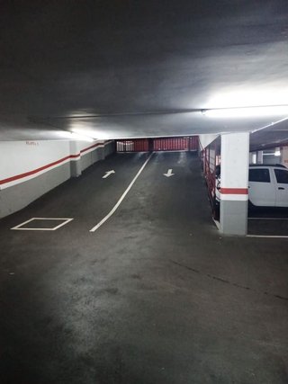 Garaje en venta en Sants-Badal en Barcelona