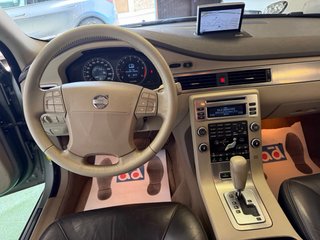 Volvo XC70 2008