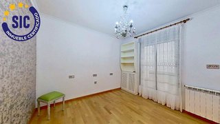 Chalet en alquiler en Centro en Chiva
