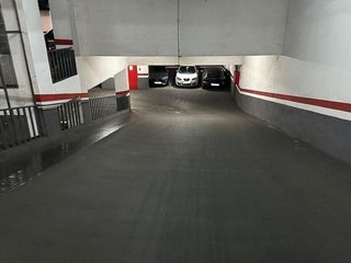 Garaje en alquiler en El Guinardó en Barcelona