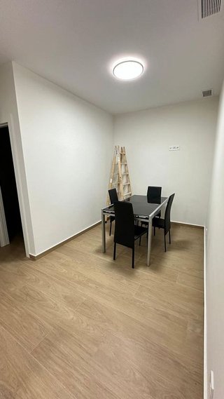 Piso en alquiler en Los Ángeles en Alicante