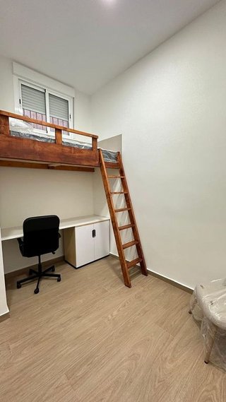 Piso en alquiler en Los Ángeles en Alicante