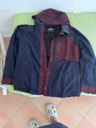 Pantalón y chaqueta de Snow o esqui negociable.