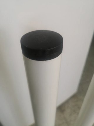 2 Patas IKEA ADILS 70cm Negra/Blanca