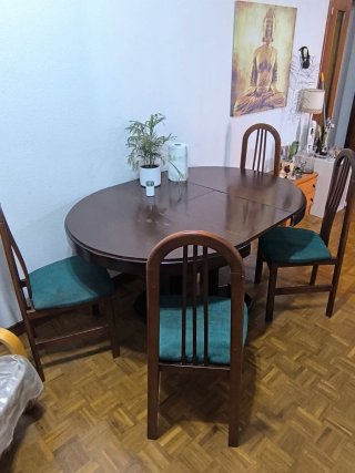 Mesa comedor y 4 sillas madera