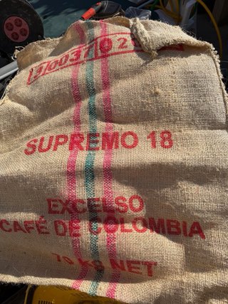 Saco de café Supremo 18 Colombia hay 10 sacos