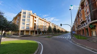 Local comercial en venta en Alisal - Cazoña - San Román en Santander
