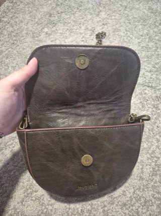 Bolso bandolera Desigual piel natural