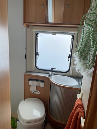 Autocaravana Adriatik coral sport A 756DK año 2008