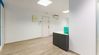 Oficina en alquiler en Les Corts en Barcelona
