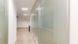 Oficina en alquiler en Les Corts en Barcelona
