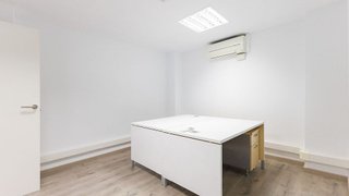 Oficina en alquiler en Les Corts en Barcelona