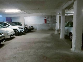 Garaje en venta en Les Corts en Barcelona