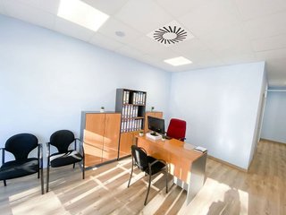 Local comercial en alquiler en La Granja en Zaragoza