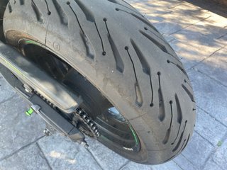 Kawasaki Z800E ABS Negra/Verde