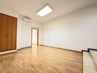 Oficina en alquiler en Sant Antoni en Barcelona