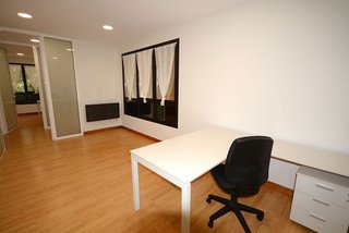Oficina en alquiler en El Antiguo en San Sebastián-Donostia