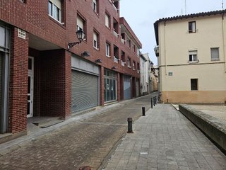 Garaje en alquiler en Santo Domingo y San Martín  en Huesca