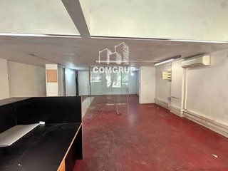 Local comercial en alquiler en La Sagrada Família en Barcelona