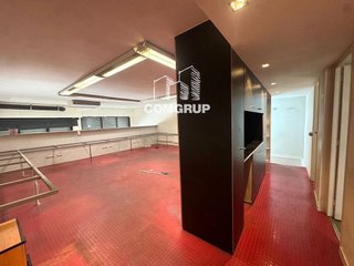 Local comercial en alquiler en La Sagrada Família en Barcelona