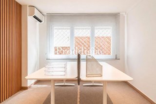 Oficina en alquiler en Les Tres Torres en Barcelona