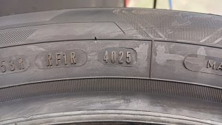 215/55 R17 98V GOODYEAR ULTRAGRIP PERFORMANCE 3