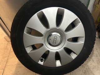 Llantas Audi. Con neumáticos
