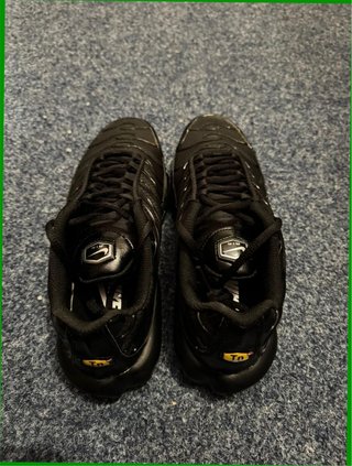 Nike Air Max Plus Triple Black Talla 38